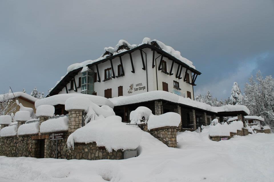 Hotel San Giorgio อัลติปิอานิ ดิ อาร์ชินาซโซ ภายนอก รูปภาพ